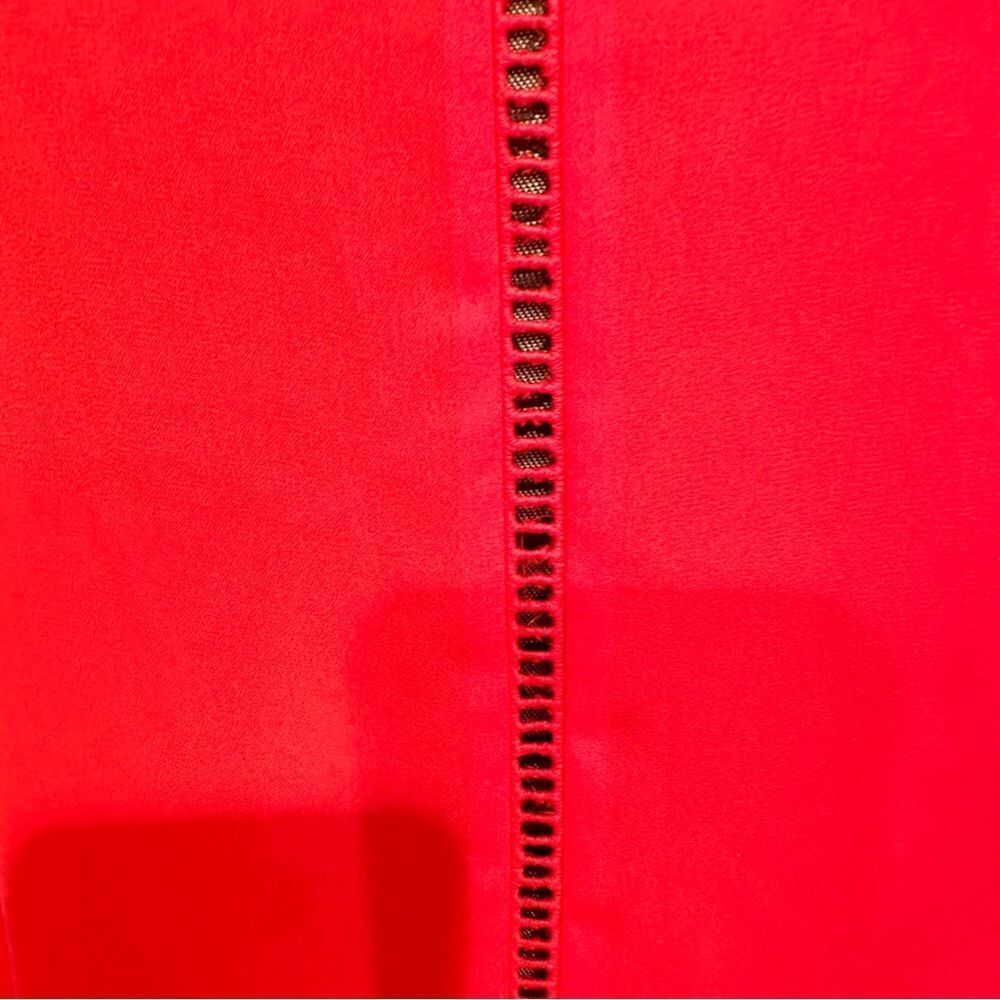 Blouse - Picture 2 of 11